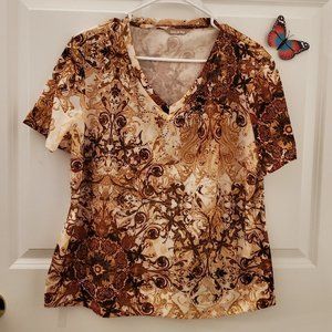 White Stag Cream Top w/Brown Designs & Gold Studs Size 1X (Price Dropped by $1)
